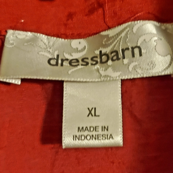 Old Navy sleeveless - Picture 2 of 5